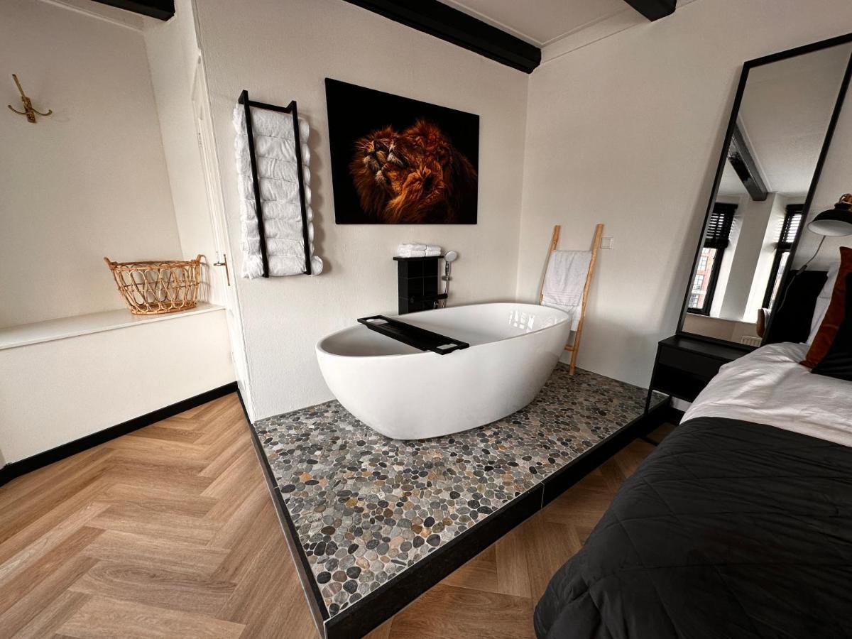 즈볼레 Borrel & Bed Onder Zeil B&B 외부 사진